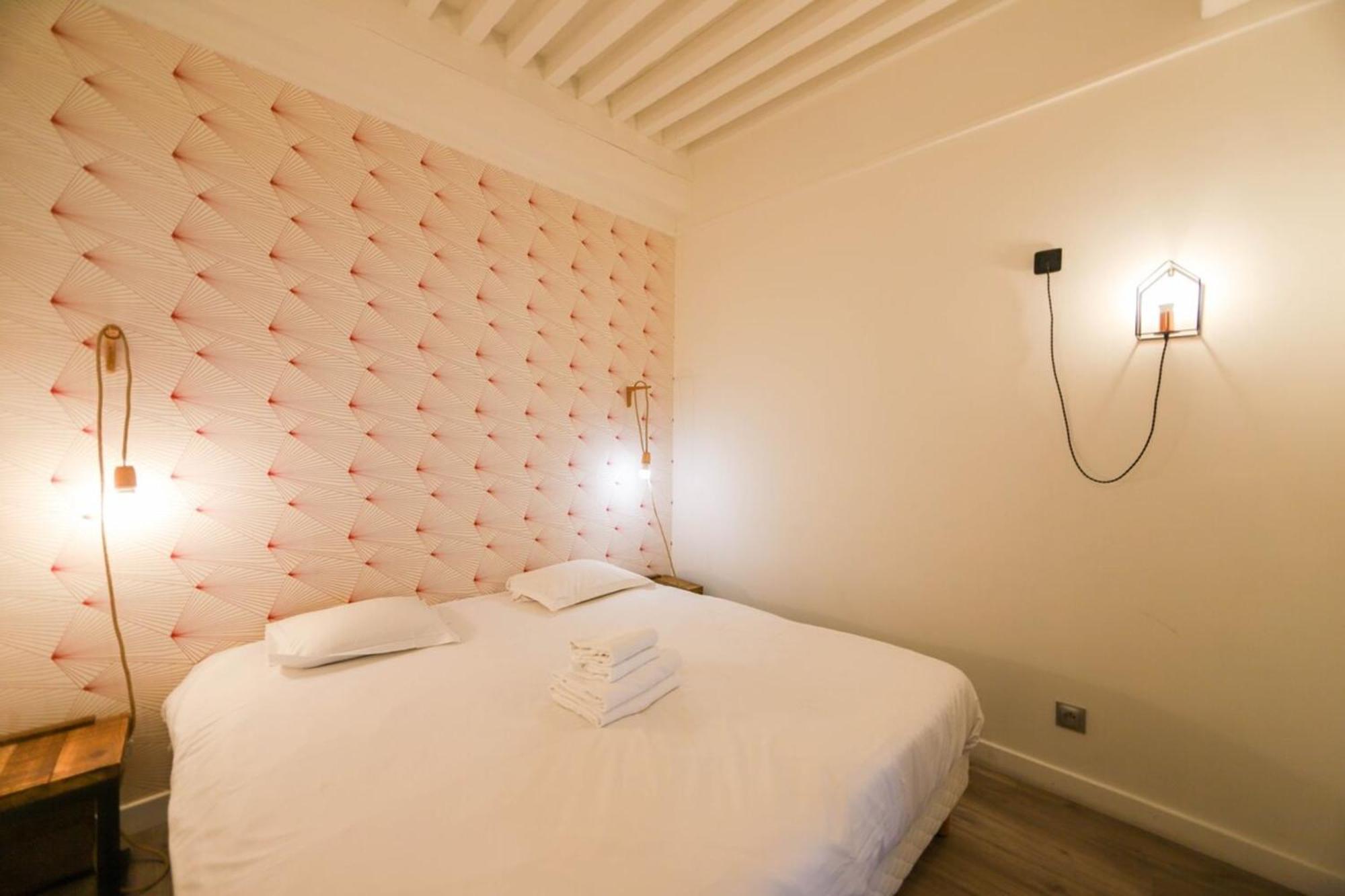 55 M2 Apart With Big Terrace In Annecy Downtown Bagian luar foto